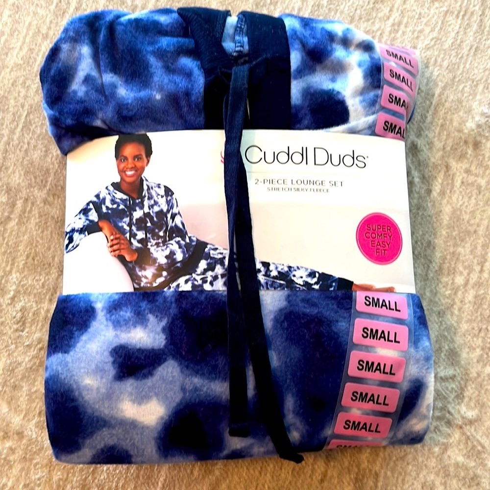 Cuddl Duds 2 Piece Lounge Set NEW